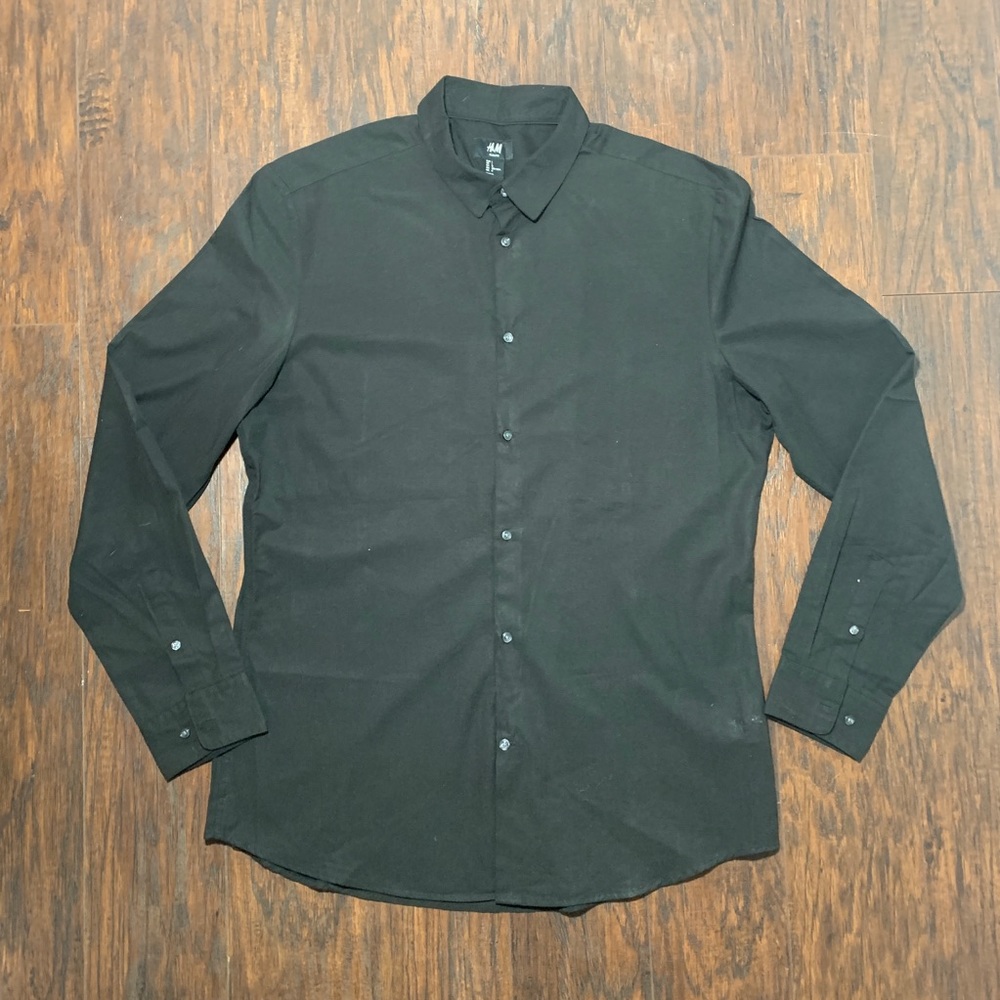 H&M Long Sleeve Slim Fit Button Down